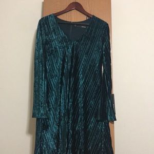 Green Holiday dress